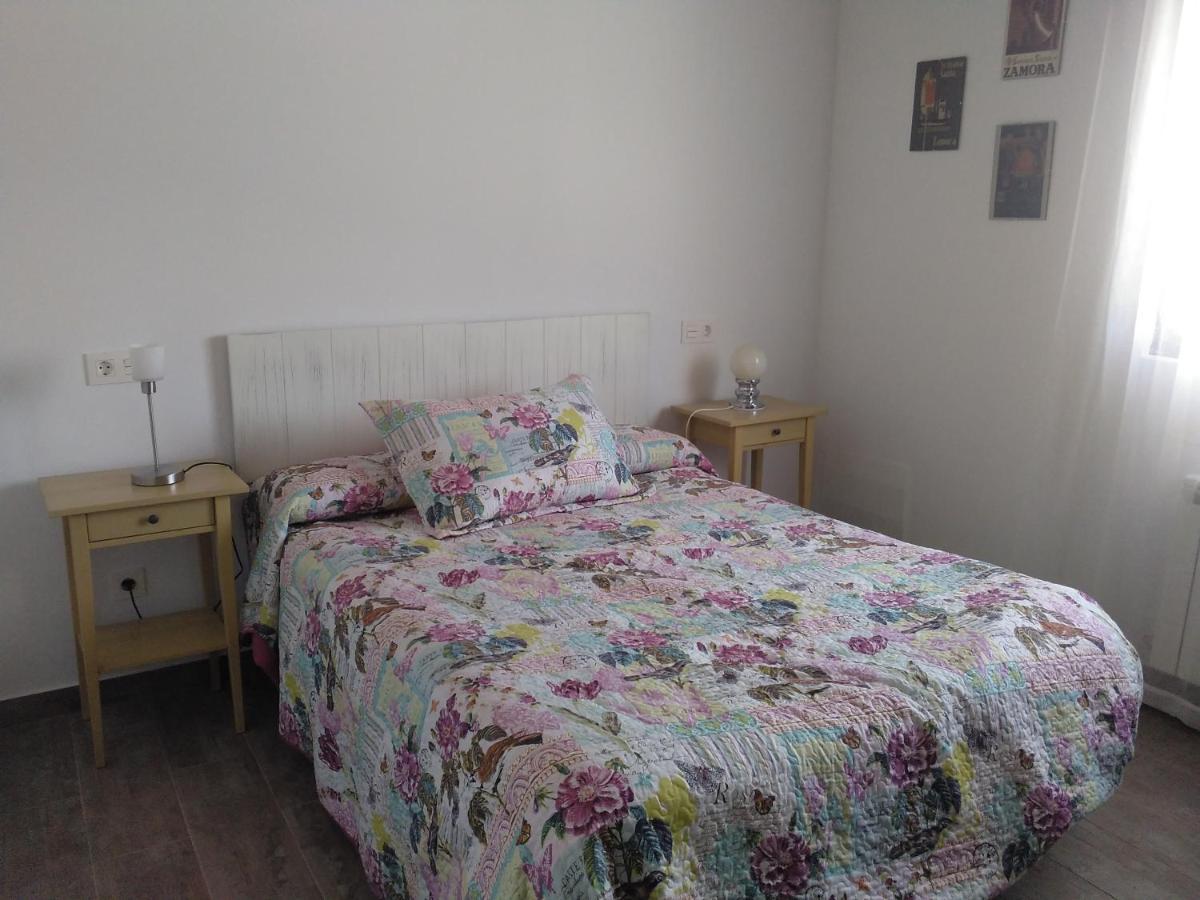 Casa Rural La Carrascala Zamora Esterno foto